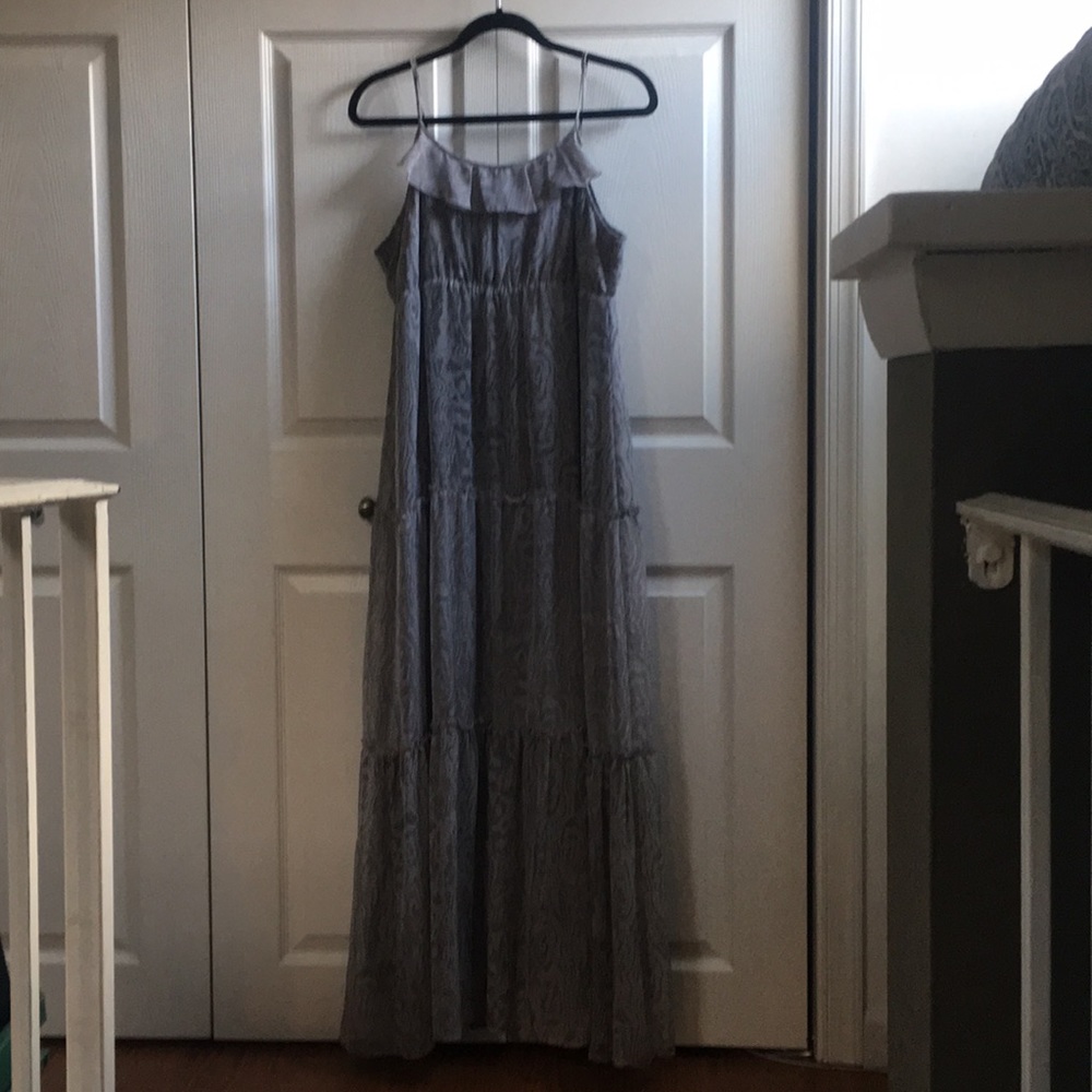 Beautiful Gray Maxi-Dress by Relativity